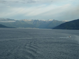 Durch das Fjord